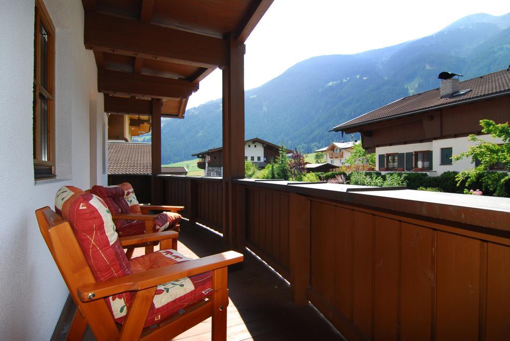 Zillertal Apartments Hippach Exterior photo